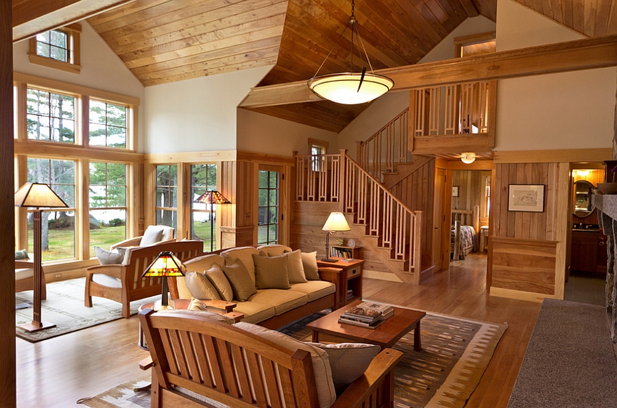 Reclaimed birch used to give the floor, ceiling and the walls a natural appeal