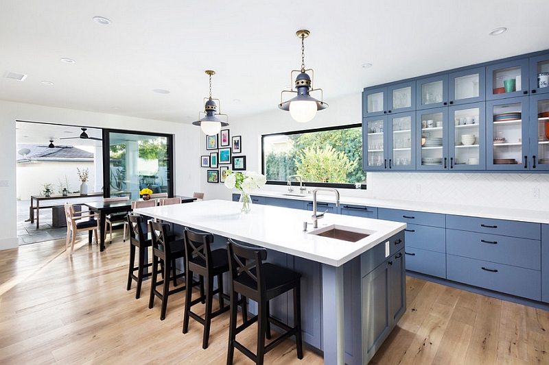 Varying shades of blue along with grey look great in the kitchen