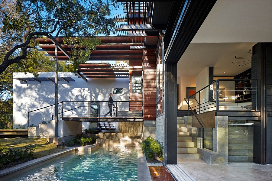 Walkway above the pool leading to the Green Lantern Residence