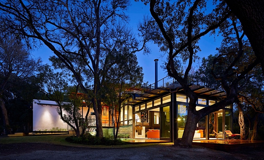 Warm, inviting lighting at the Green Lantern Residence