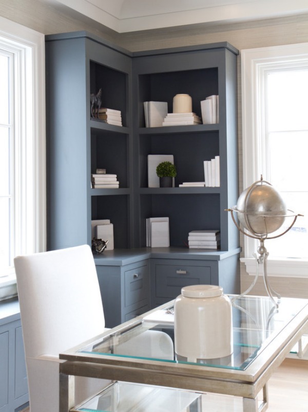 farmhouse-home-office corner built in shelves