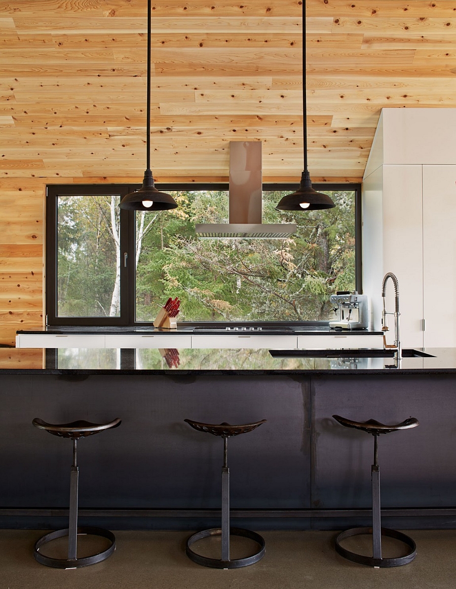 large pendants above the kitchen island