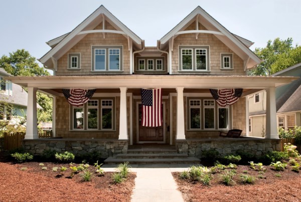 4th of July banner and flag decor