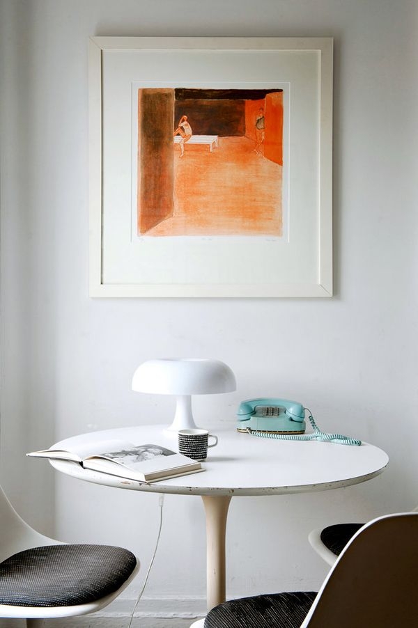 A lovely little home office niche with a midcentury modern vibe