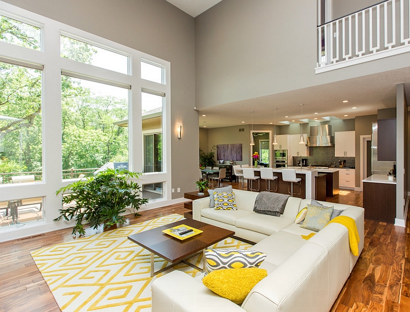 Addition of yellow accent pillows allows you to switch between color schemes with ease