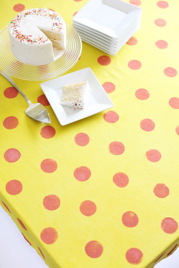 DIY polka dot tablecloth