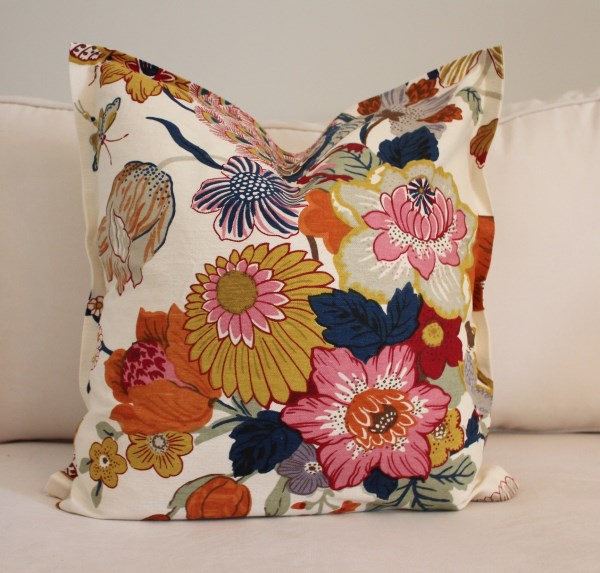 Easy no-sew pillow