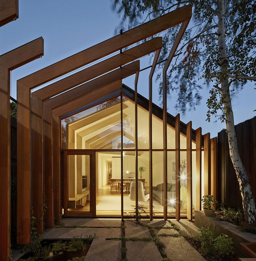 Exquisite contemporary extension for the classic mebourne home in glass and wood