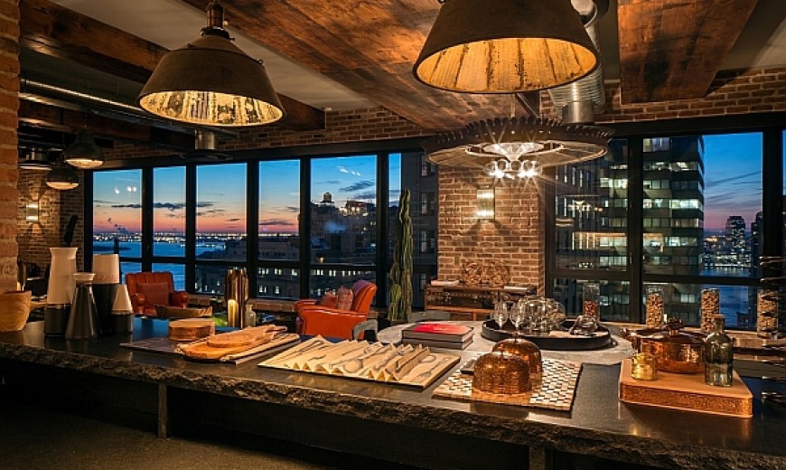 Exclusive Antique Collection And Iconic Views Shape Elite New York Penthouse