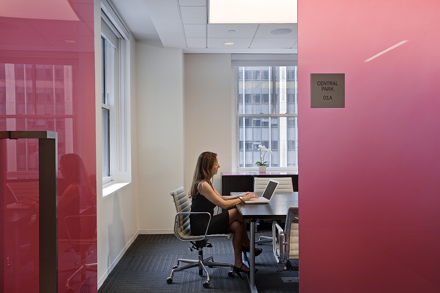 Pressed glass interiors enliven the Beazley Office in New York City