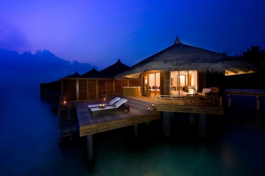 A Magical evening at the stunning Kuramathi Resort, Maldives