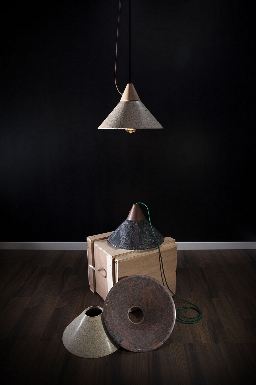 A closer look at the design of the Mika 350 lamp