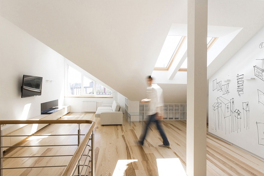 Attic living area that is simple and ergonomic