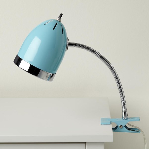 Clip-on desk lamp