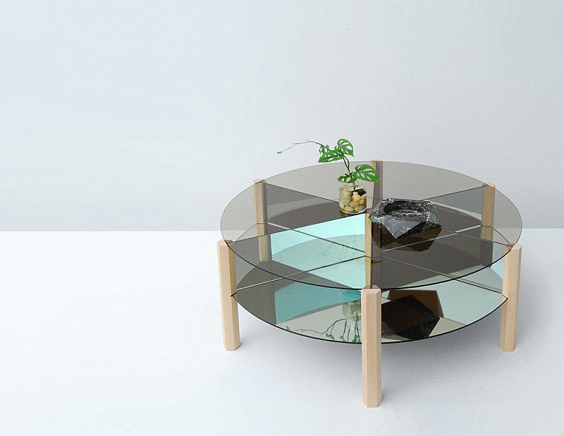 Coffee table chic