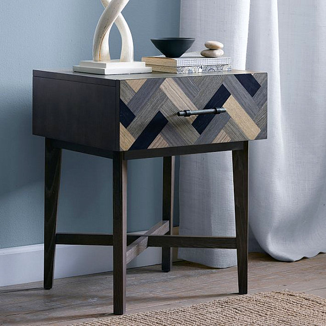 Deco-style nightstand