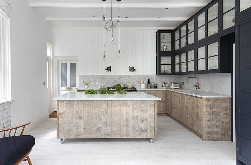 Exceptional industrial chic kitchen in neutral hues