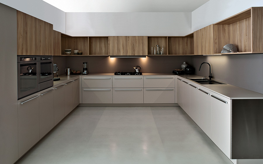 Modern Italian Kitchens With Modular Cabinets, Colorful Compositions