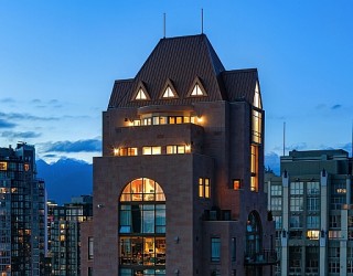 Lavish Affluence And Amazing Views Shape Posh Vancouver Penthouse