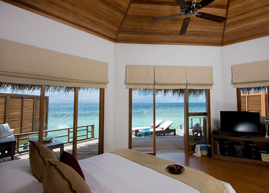 Island Resort Villas Overlooking the Indian Ocean