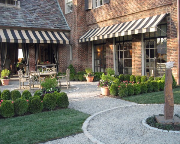 Landscaping with brick pavers and gravel