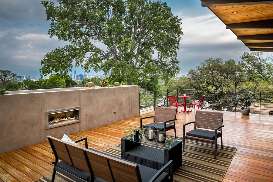 Lovely deck space, outdoor lounge and fireplace encourage outdoor living