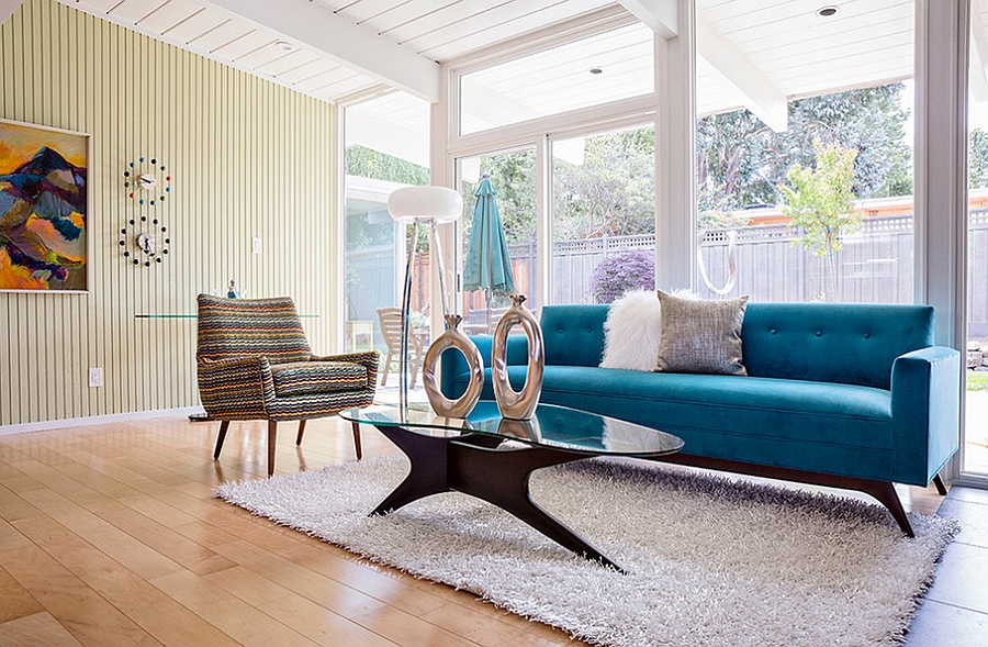 Midcentury family room with a lovely couch in bold blue