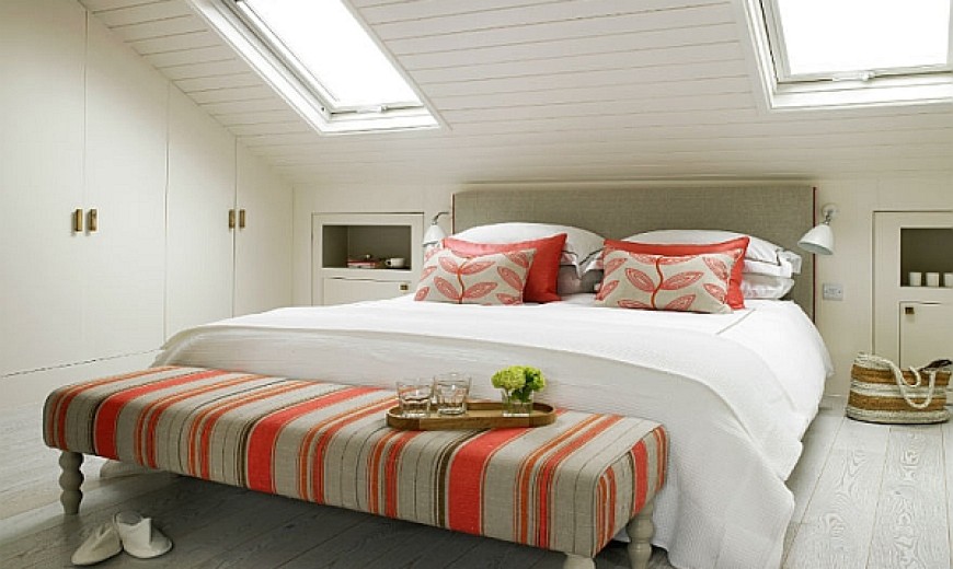 Ideas For Small Bedrooms With Slanted Ceilings - Small ...