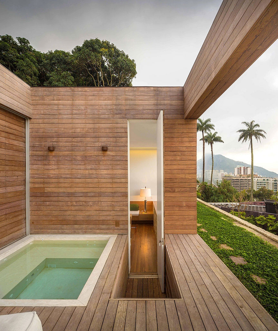 Outdoor Jacuzzi adds to the opulent experience of the house