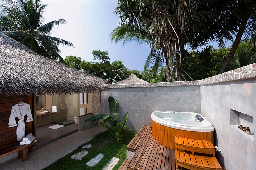 Outdoor hot tub adds to your soothing stay at the Kuramathi