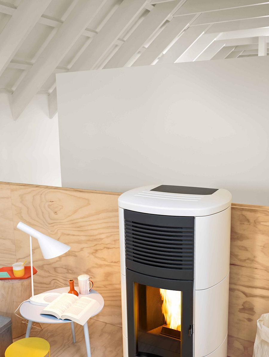 Stylish and elegant CLUB pellet-burning stove from MCZ