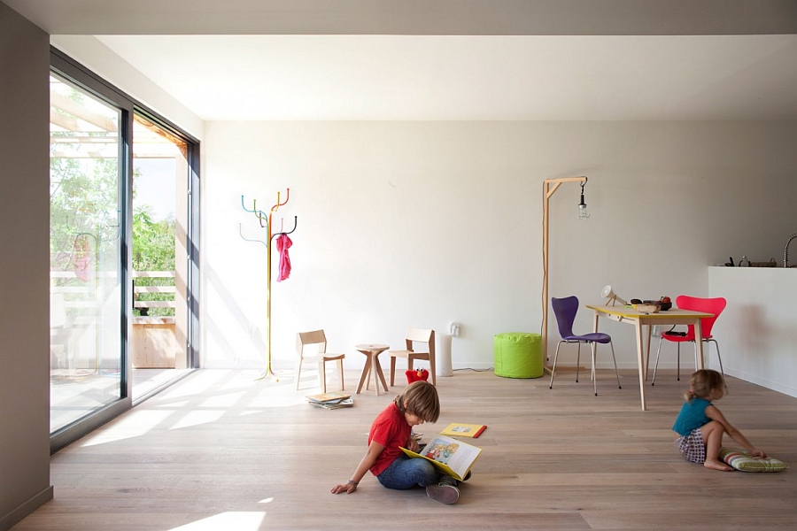 Colorful and playful decor additions for the dynamic playzone