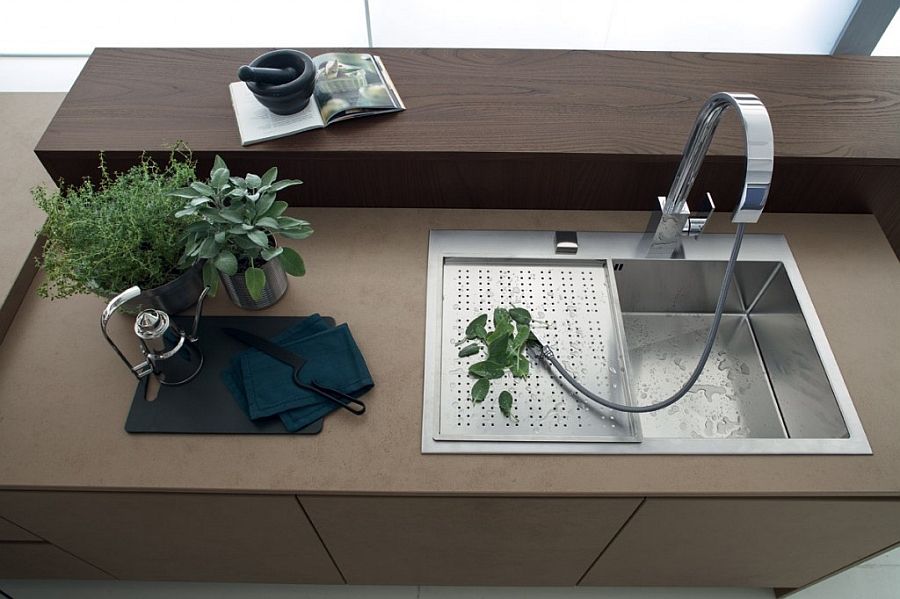 Contrasting finishes and textures add to the overall appeal of System Collection from Pedini