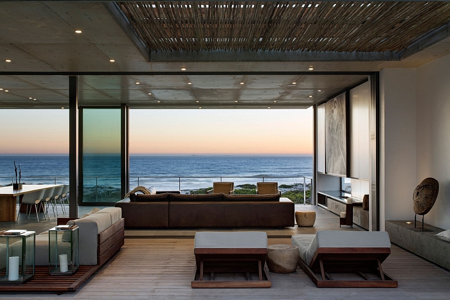 Fabulous contemporary home in South Africa with awesome ocean views