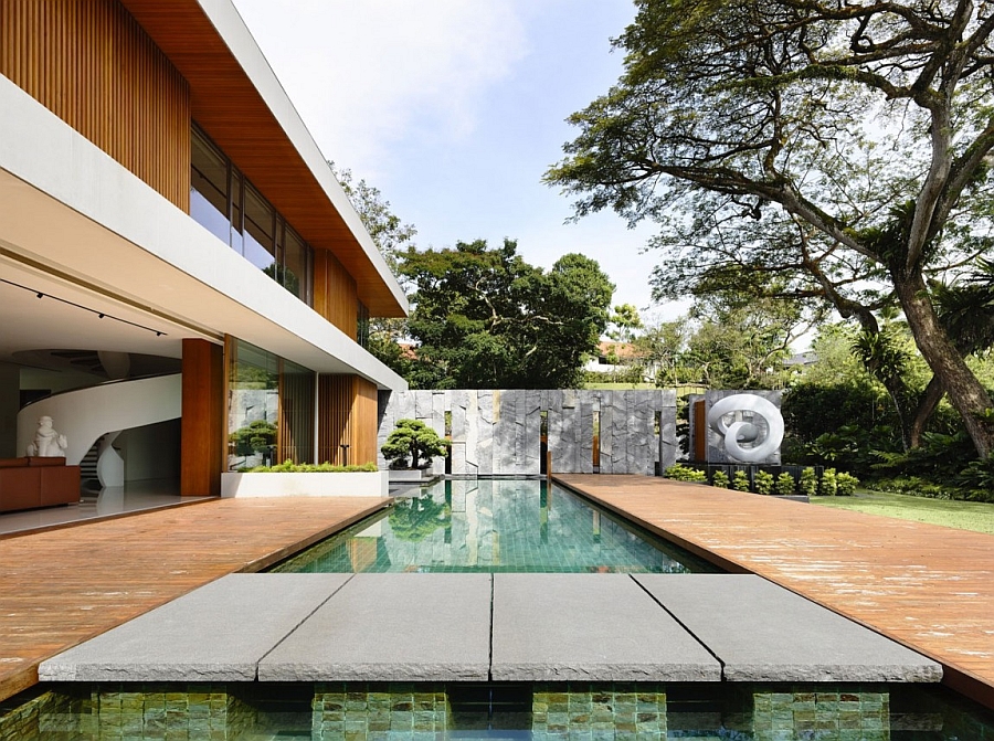 Fabulous pool and deck space seems like a natural extension of the interior