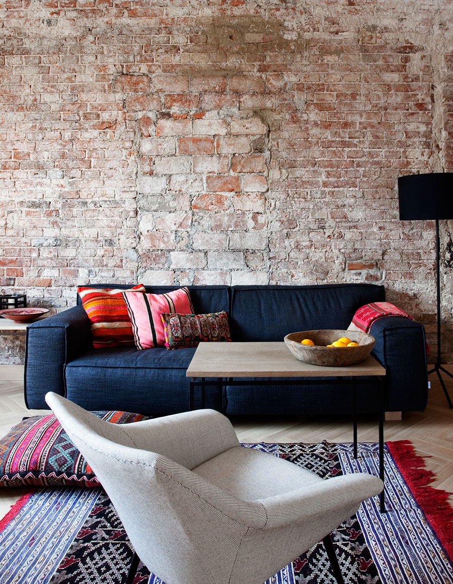 Gorgeous sofa in bold blue in the living room