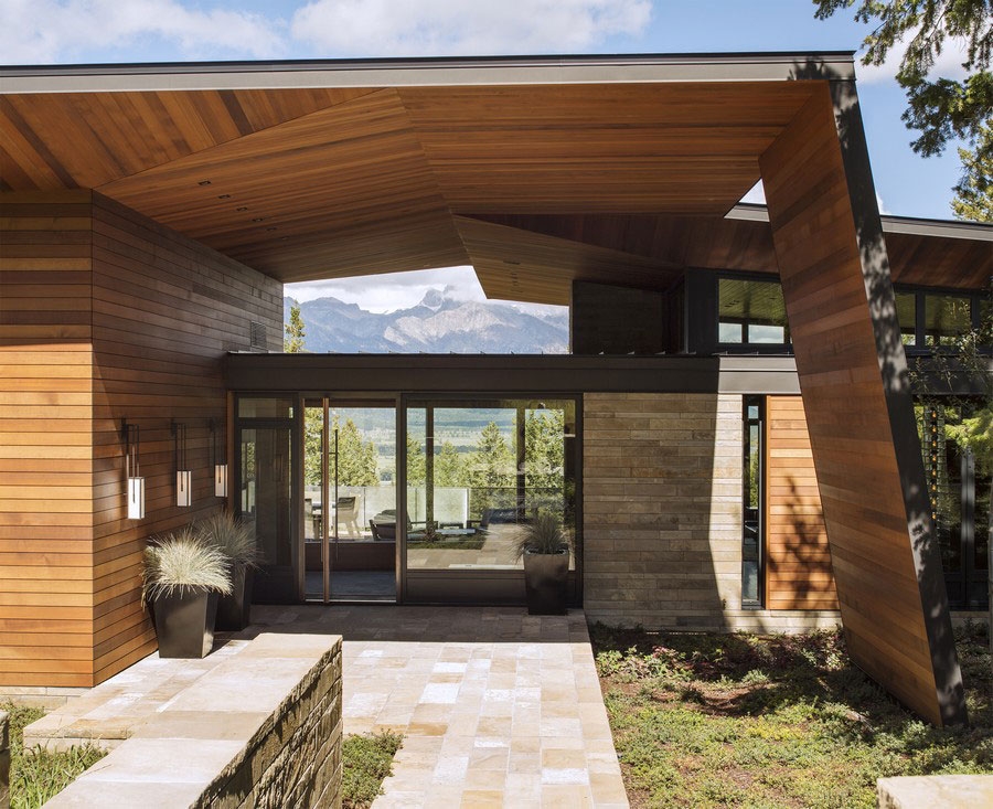 Grand entrance to the house offers ample shade from the sun