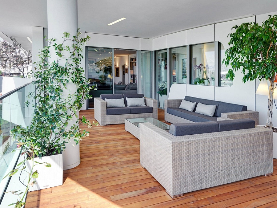 Lovely patio of cool modern apartment in City Life Milan