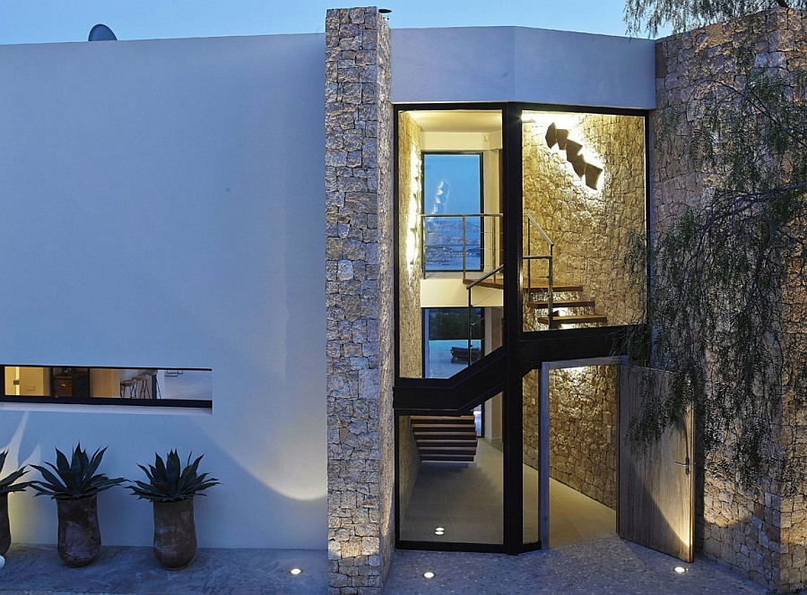 Posh villa in Ibiza blends glass, stone and concrete