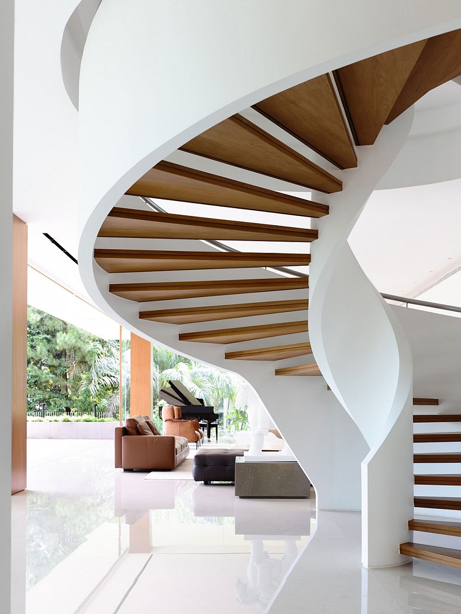 Sculptural and iconic spiral staircase steals the show