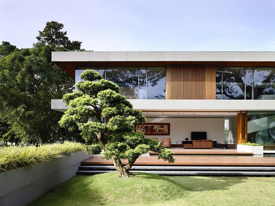 Stylish contemporary home in Singapore with nature-inspired design