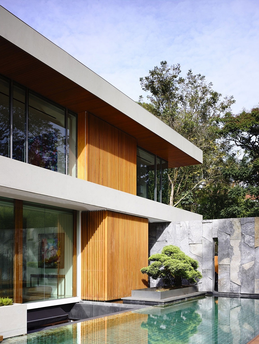 Zen-like nooks next to the pool offer a tranquil retreat