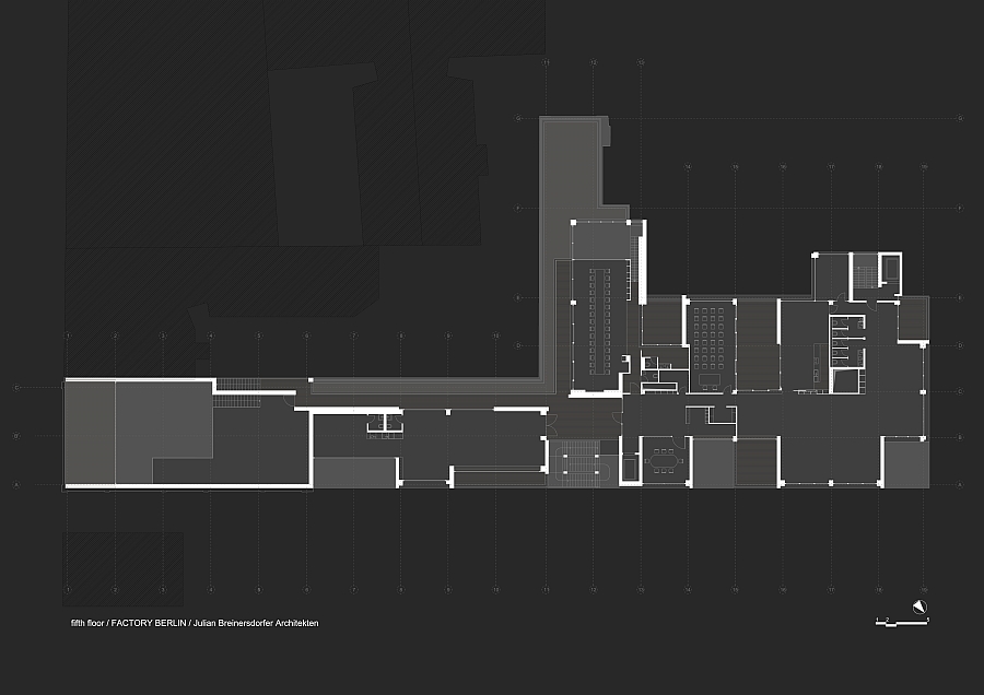 Contemporary 5th floor addition to the heritage structure