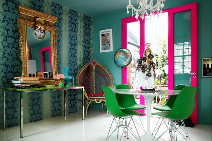 Dining room of designer Matthew Williamson