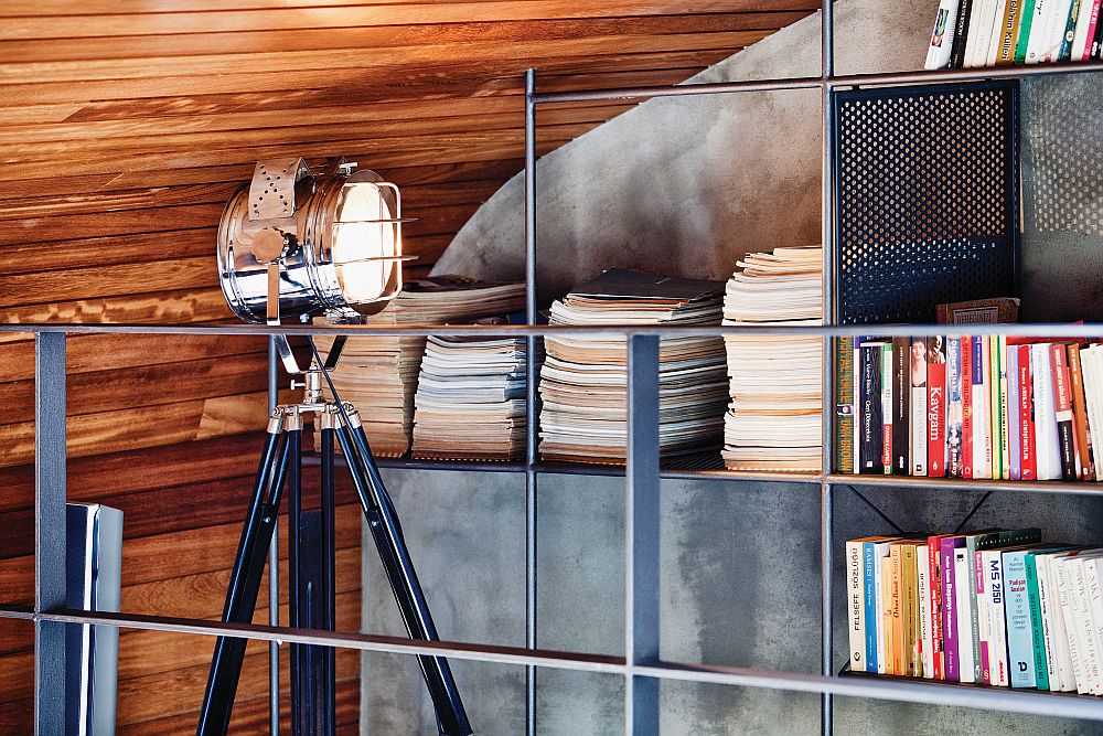Floor lamp with a tripod stand steals the show