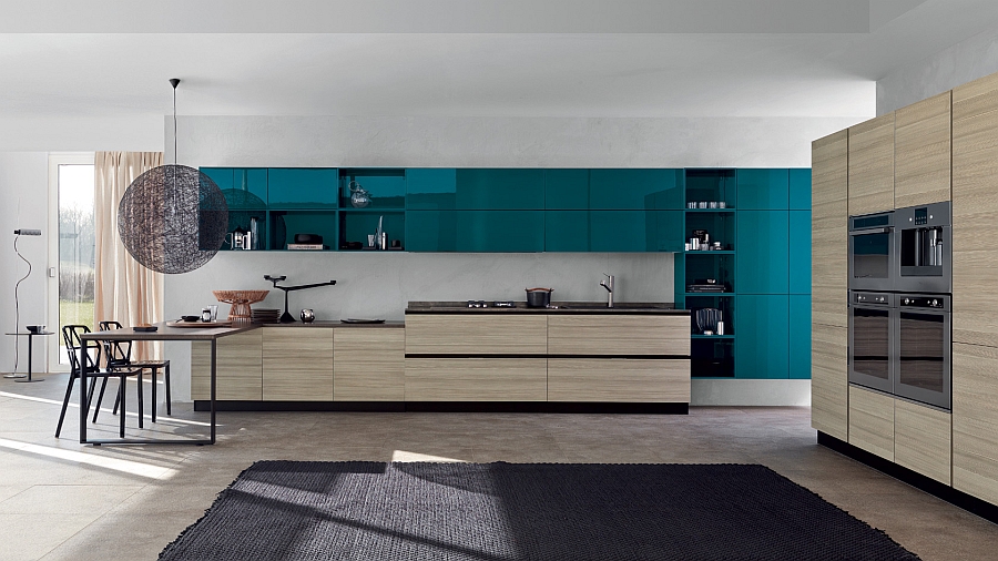 Lovely Moooi Random light enhances the flawless functionality of this kitchen