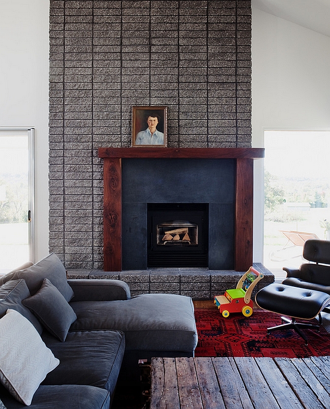 Midcentury living room with a relaxed, masculine vibe [Design: Hufft Projects]