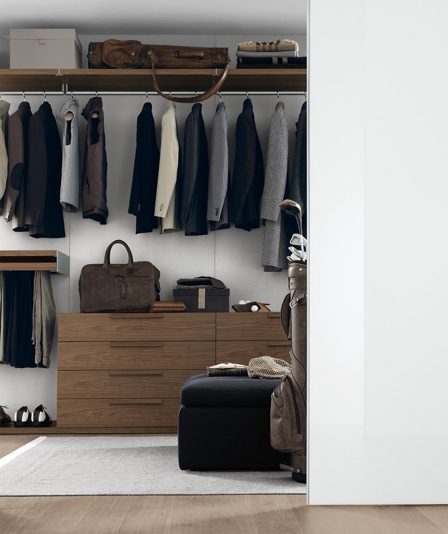 Organize your bedroom elegantly with a trendy walk-in closet