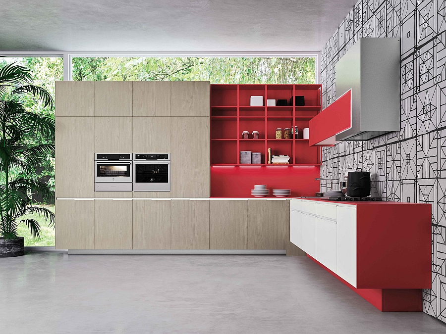 Set back plinths give the kitchen cabinets a suspended and airy appeal