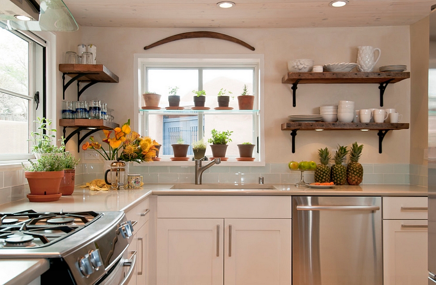 Symmetric and elegant use of floating shelves